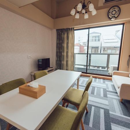 唐風家 大国町 近邻地铁 Villa Osaka Buitenkant foto