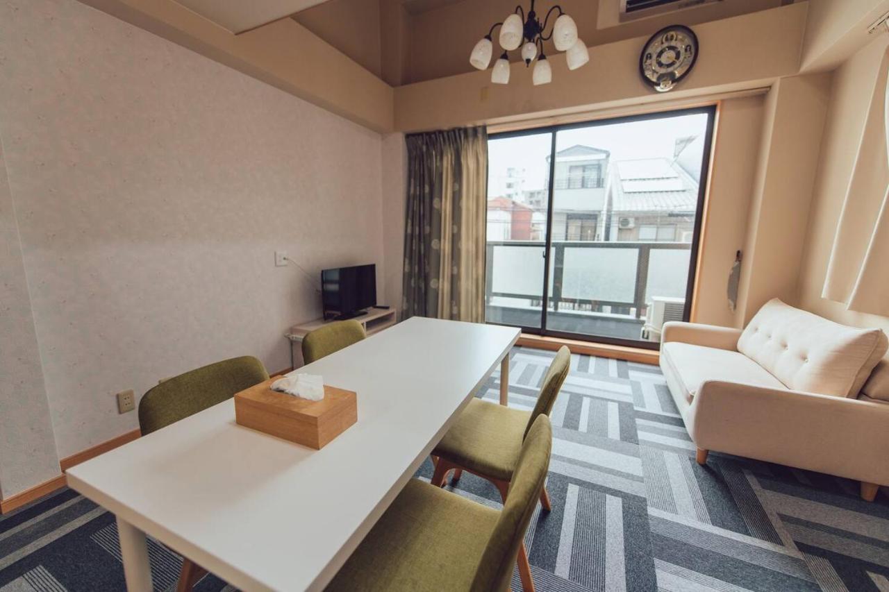唐風家 大国町 近邻地铁 Villa Osaka Buitenkant foto